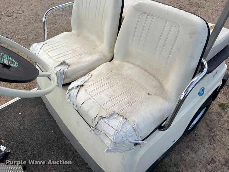 image for item ER2494 Yamaha golf cart