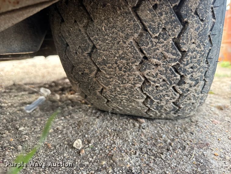 image for item ER2494 Yamaha golf cart