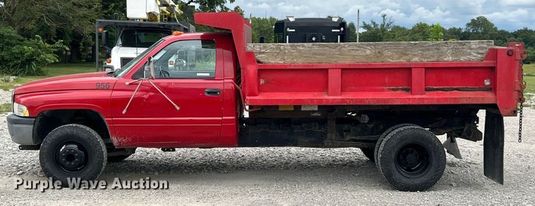 image for item ET3080 1997 Dodge Ram 3500 dump bed pickup truck