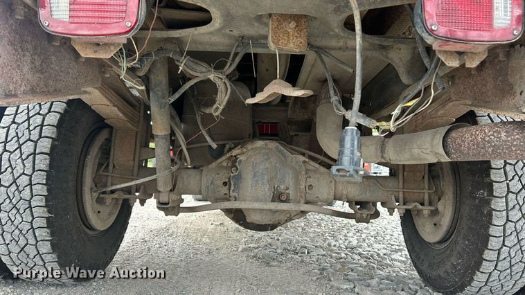 image for item ET3080 1997 Dodge Ram 3500 dump bed pickup truck