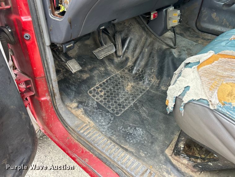 image for item ET3080 1997 Dodge Ram 3500 dump bed pickup truck