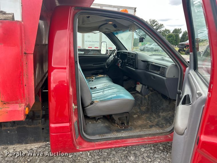 image for item ET3080 1997 Dodge Ram 3500 dump bed pickup truck