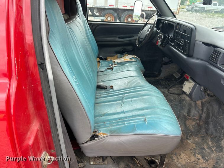 image for item ET3080 1997 Dodge Ram 3500 dump bed pickup truck