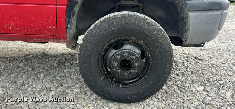 image for item ET3080 1997 Dodge Ram 3500 dump bed pickup truck