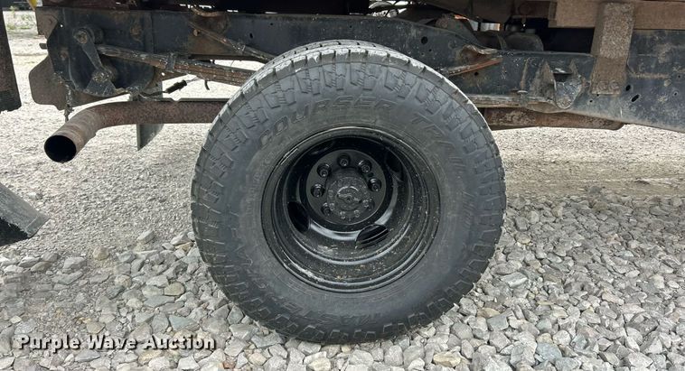 image for item ET3080 1997 Dodge Ram 3500 dump bed pickup truck