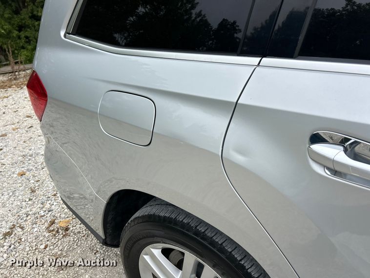 image for item ET3135 2013 Mercedes-Benz GL450 SUV