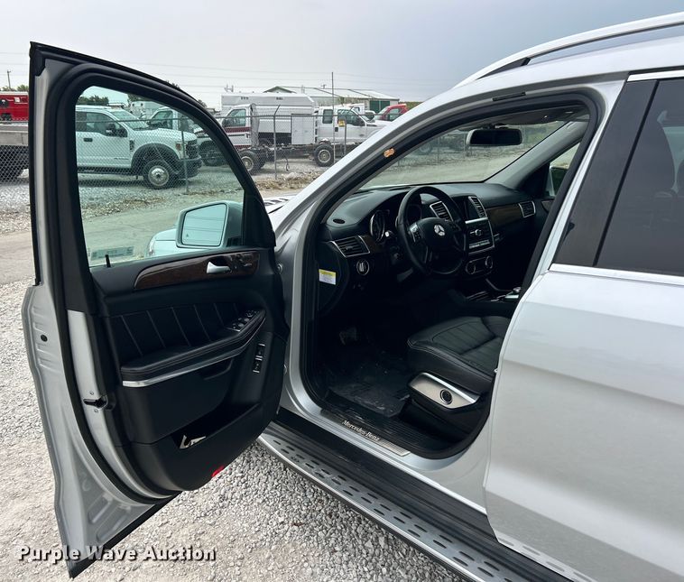 image for item ET3135 2013 Mercedes-Benz GL450 SUV