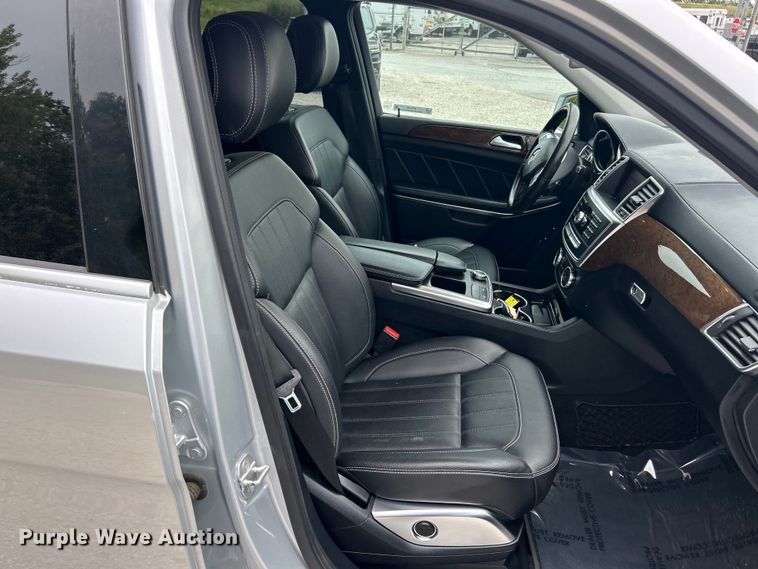 image for item ET3135 2013 Mercedes-Benz GL450 SUV