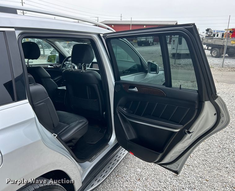 image for item ET3135 2013 Mercedes-Benz GL450 SUV