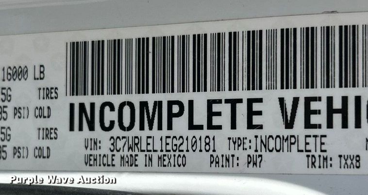 image for item ET3223 2014 Dodge Ram 4500HD Crew Cab flatbed truck