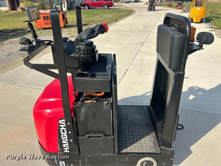 image for item ET3235 Hangcha QDD45-ASC1-NAI tow tractor