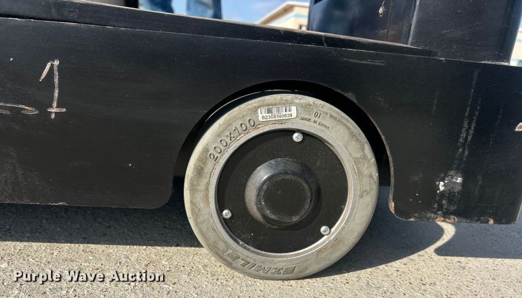 image for item ET3235 Hangcha QDD45-ASC1-NAI tow tractor