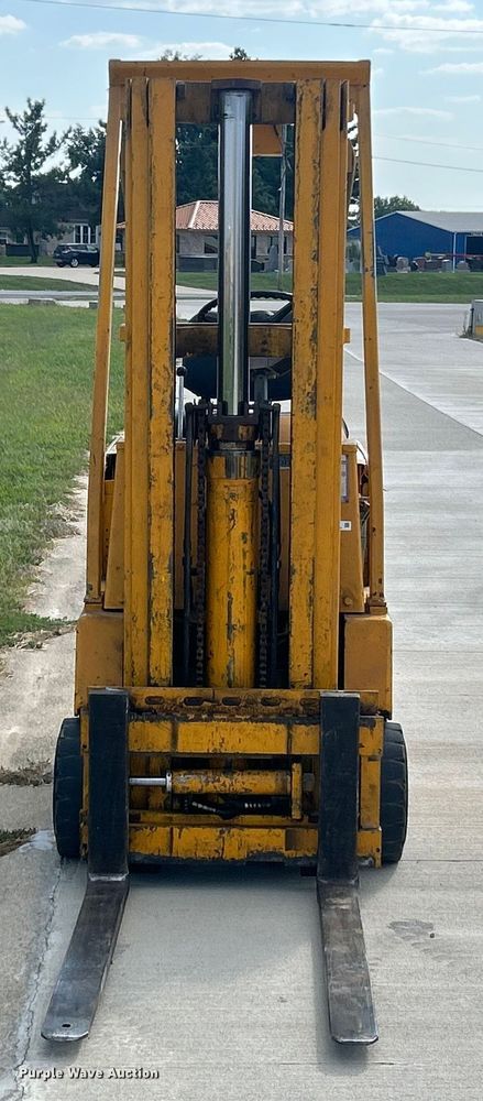 image for item ET3236 Clark EC500-S30D forklift
