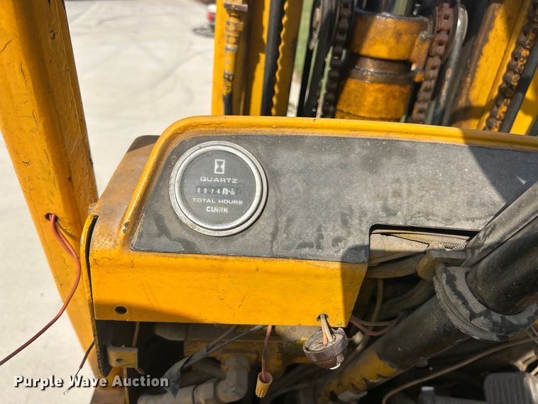 image for item ET3236 Clark EC500-S30D forklift