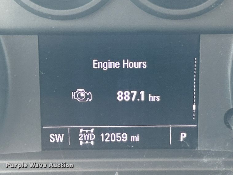 image for item ET3239 2022 Chevrolet Silverado 3500HD Crew Cab pickup truck