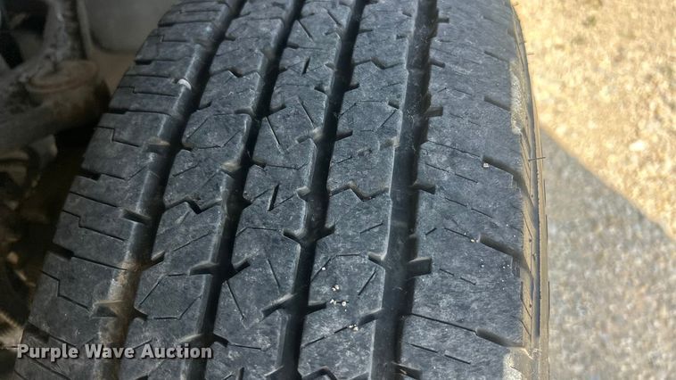 image for item ET3239 2022 Chevrolet Silverado 3500HD Crew Cab pickup truck