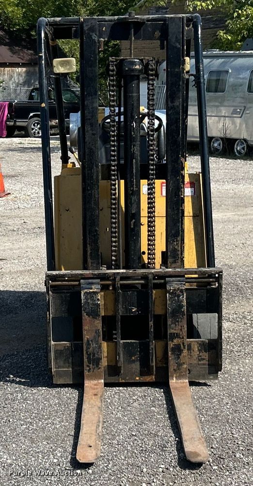 MONTACARGAS CATERPILLAR T35B