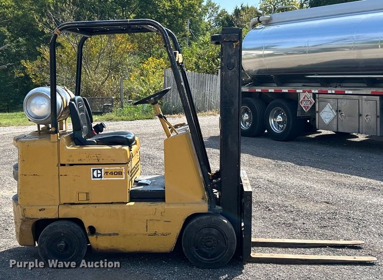 MONTACARGAS CATERPILLAR T35B