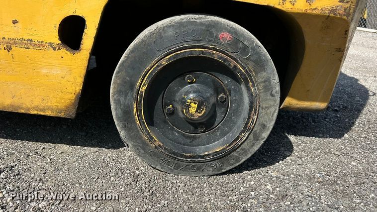 image for item ET3250 Caterpillar T35B forklift