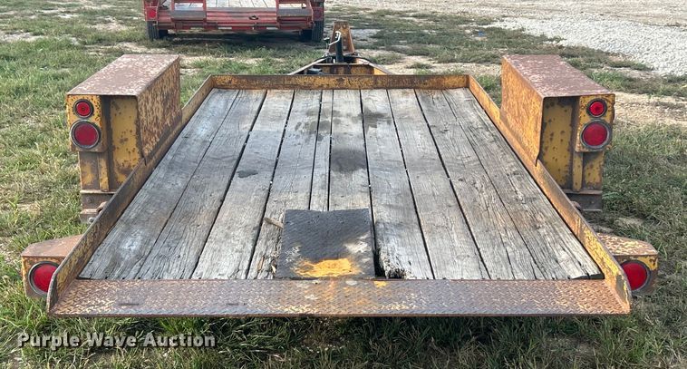 image for item ET3252 2002 Belshe WB-1 equipment trailer