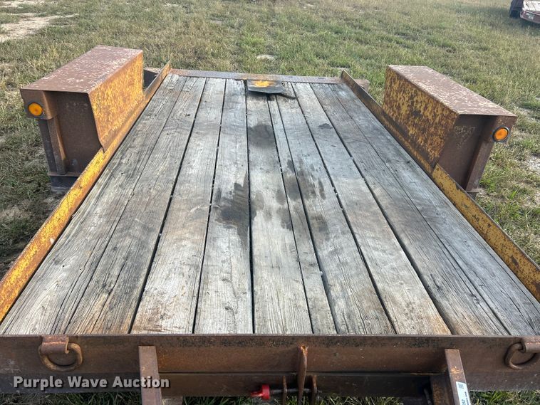 image for item ET3252 2002 Belshe WB-1 equipment trailer