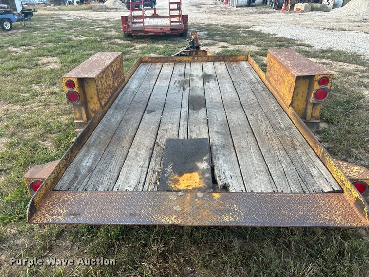 image for item ET3252 2002 Belshe WB-1 equipment trailer