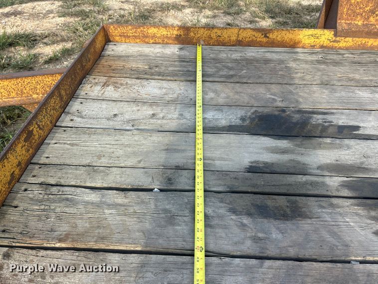 image for item ET3252 2002 Belshe WB-1 equipment trailer