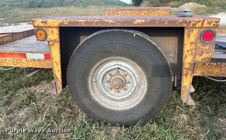 image for item ET3252 2002 Belshe WB-1 equipment trailer