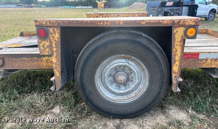 image for item ET3252 2002 Belshe WB-1 equipment trailer