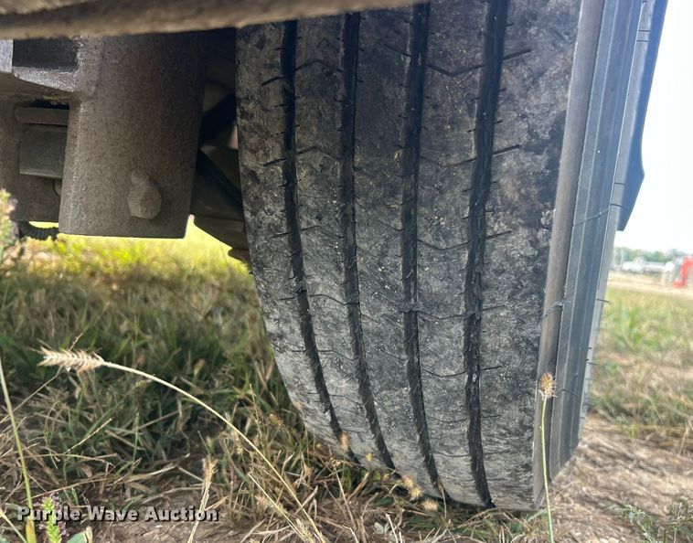 image for item ET3252 2002 Belshe WB-1 equipment trailer