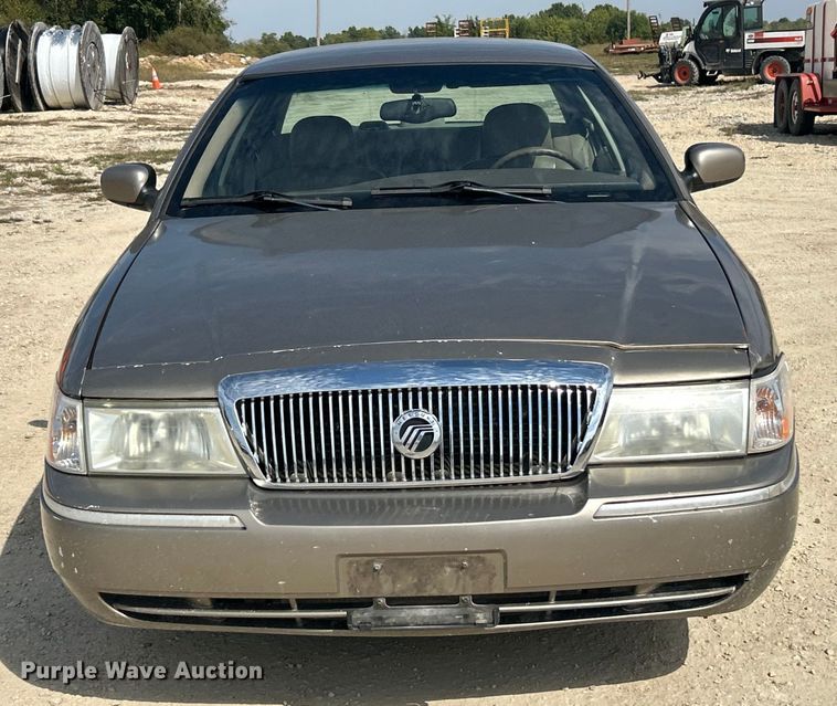 image for item ET3262 2003 Mercury Grand Marquis 