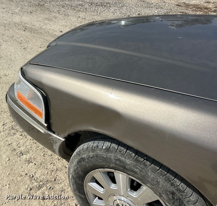 image for item ET3262 2003 Mercury Grand Marquis 