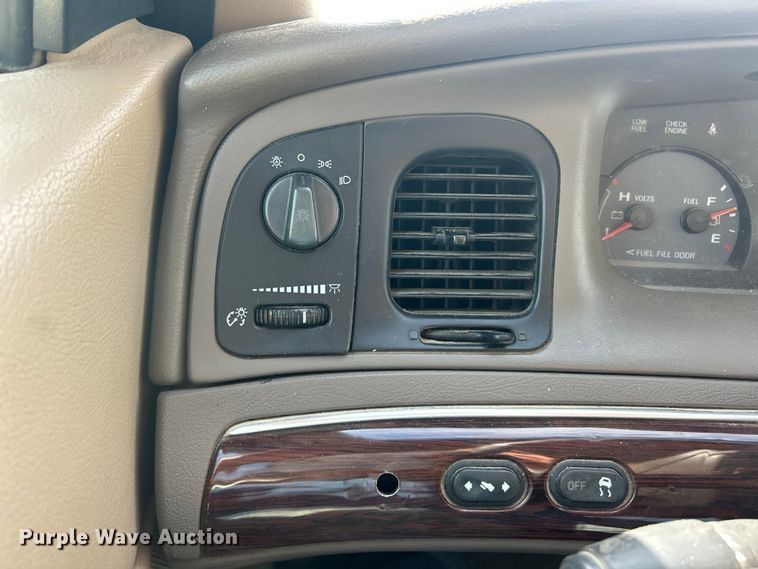 image for item ET3262 2003 Mercury Grand Marquis 