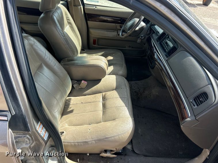 image for item ET3262 2003 Mercury Grand Marquis 