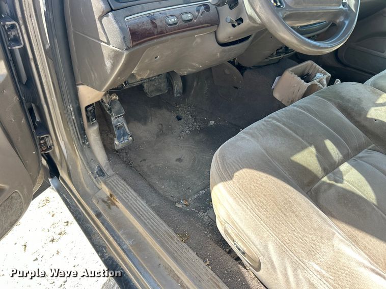 image for item ET3263 2003 Mercury Grand Marquis 