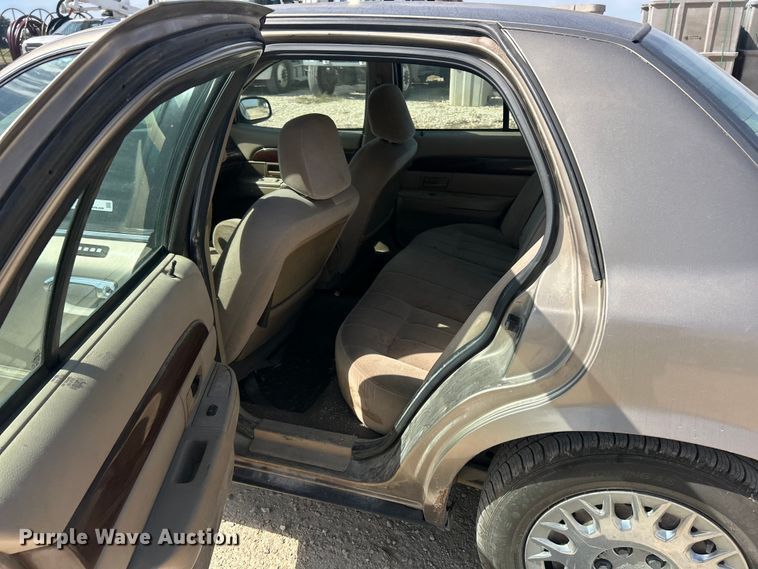 image for item ET3263 2003 Mercury Grand Marquis 
