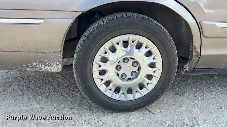 image for item ET3263 2003 Mercury Grand Marquis 