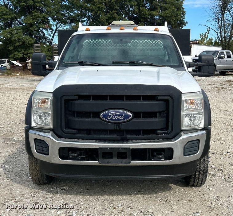 image for item ET3322 2011 Ford F550 utility / service truck