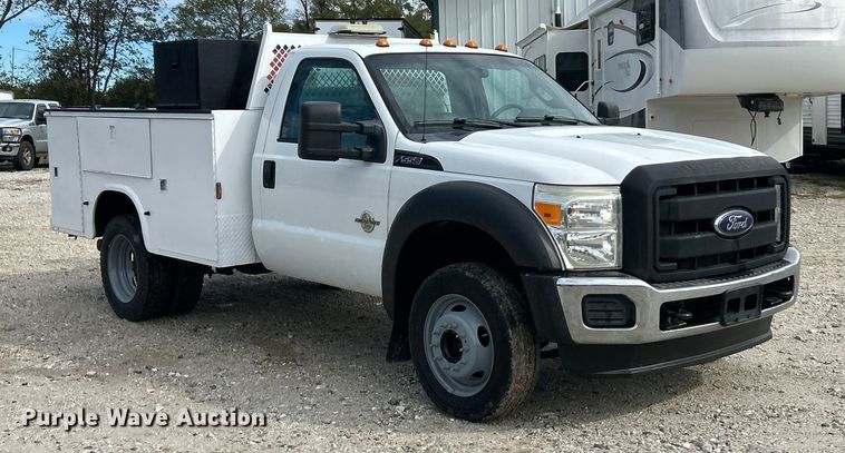 image for item ET3322 2011 Ford F550 utility / service truck