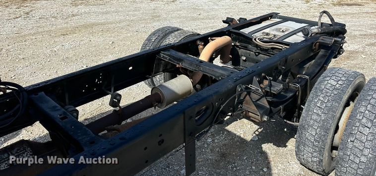 image for item ET3323 2008 Ford F550 truck cab and chassis