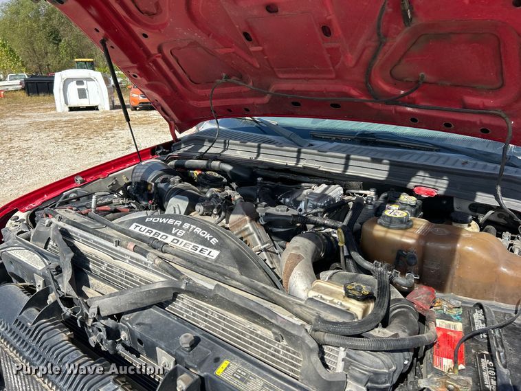 image for item ET3323 2008 Ford F550 truck cab and chassis