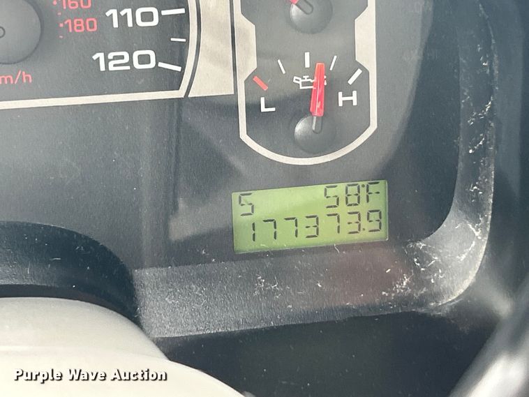 image for item ET3324 2008 Ford F150  SuperCrew pickup truck