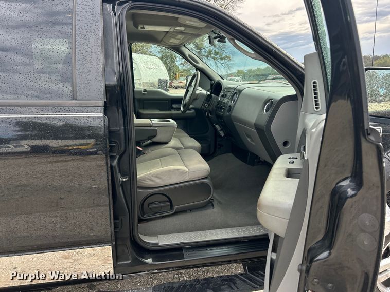 image for item ET3324 2008 Ford F150  SuperCrew pickup truck