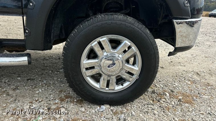 image for item ET3324 2008 Ford F150  SuperCrew pickup truck