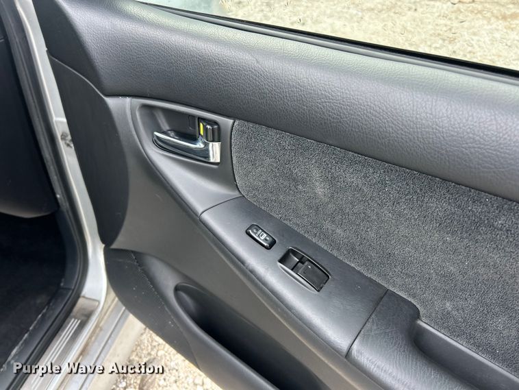 image for item ET3326 2006 Toyota Corolla S 