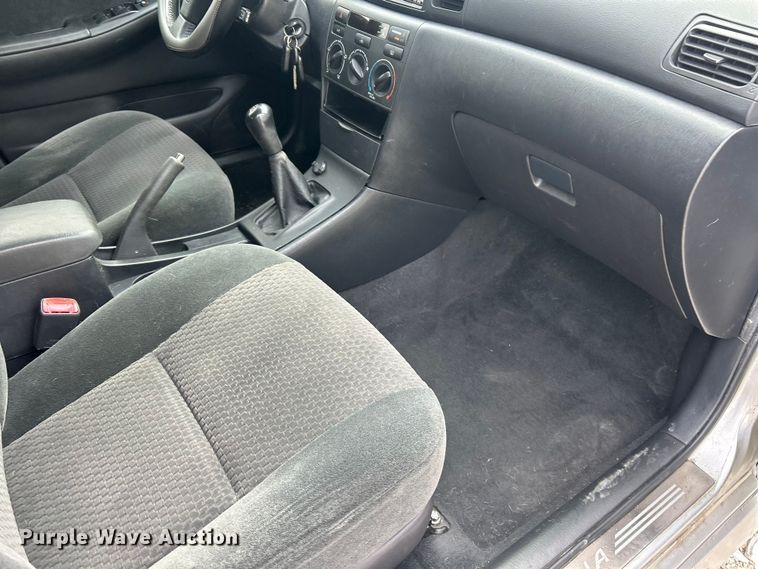 image for item ET3326 2006 Toyota Corolla S 