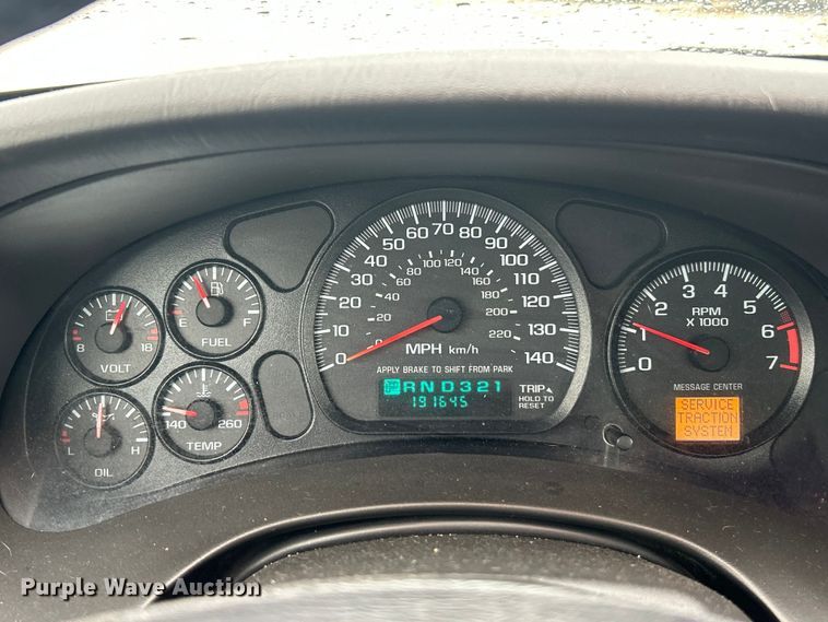 image for item ET3327 2002 Chevrolet Monte Carlo SS 