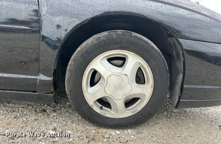 image for item ET3327 2002 Chevrolet Monte Carlo SS 