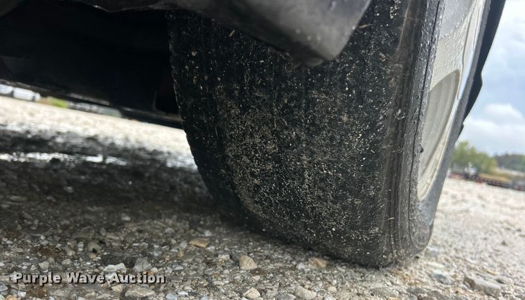 image for item ET3327 2002 Chevrolet Monte Carlo SS 