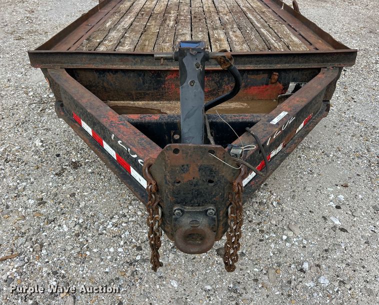 image for item ET3328 2001 Towmaster equipment trailer